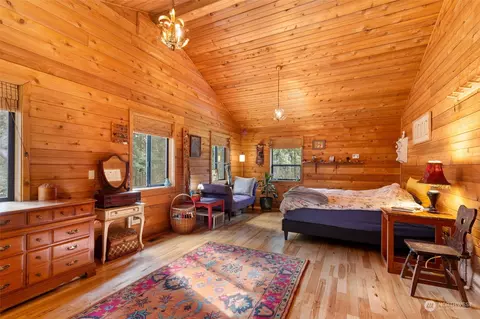 Bedroom - 280 Cline Rd, Sequim, WA 98382 photo 2 of 4