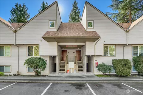 14525 NE 45th St #F6, Bellevue, WA 98007