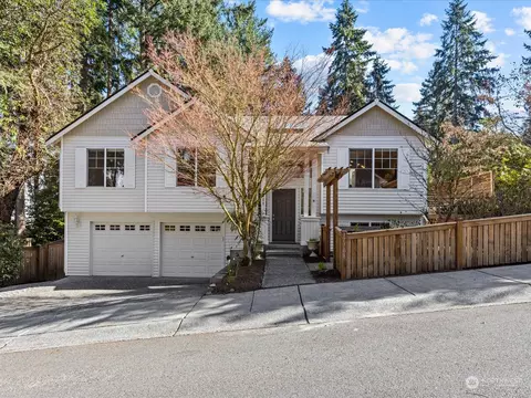 17708 22nd Pl NE, Shoreline, WA 98155
