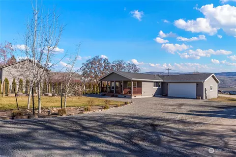 21 Ryan Ln, Wenatchee, WA 98801
