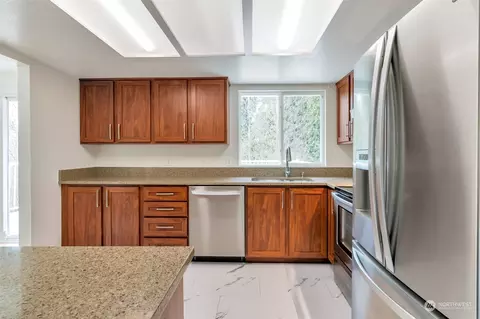 1226 207th St SE, Bothell, WA 98012 photo 12