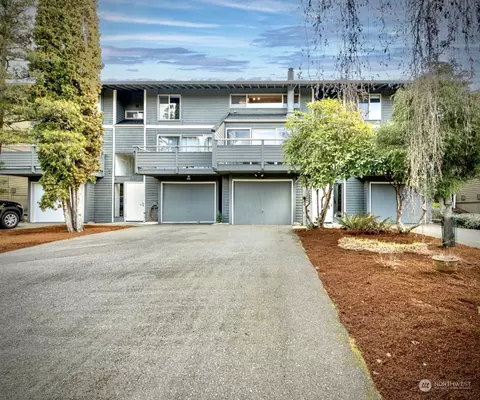 8111 46th Pl W, Mukilteo, WA 98275
