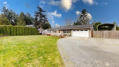 12104 213th Avenue Ct E, Bonney Lake, WA 98391
