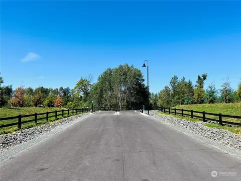 739 Denali Ct, Bellingham, WA 98226