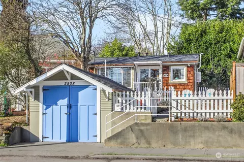 2508 NW 67th St, Seattle, WA 98117