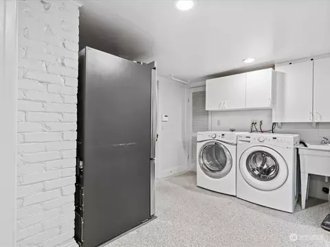 Other - 233 Harvard Ave E, Seattle, WA 98102 photo 16 of 17