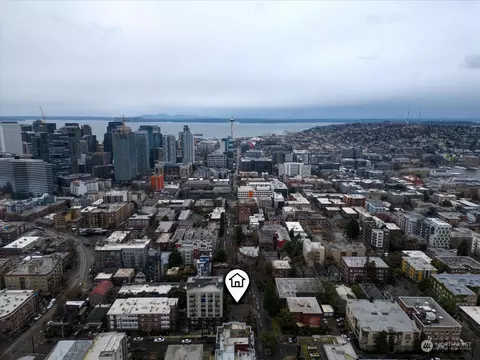 View/Area - 233 Harvard Ave E, Seattle, WA 98102 photo 2 of 2
