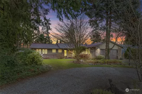 7717 78th St SW, Lakewood, WA 98498