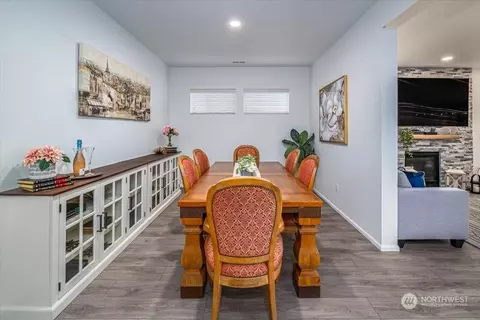 Dining - 14111 5th Pl W, Everett, WA 98208 photo 1 of 2