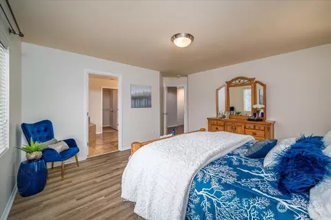 Bedroom - 14111 5th Pl W, Everett, WA 98208 photo 2 of 3