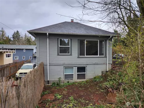 8500 23rd Ave NE, Seattle, WA 98115