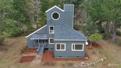 2741 Cantu Ln NW, Seabeck, WA 98380