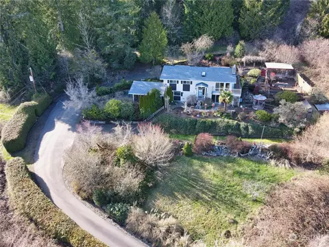 View/Area - 7441 E Grapeview Loop Rd, Allyn, WA 98524 photo 5 of 5