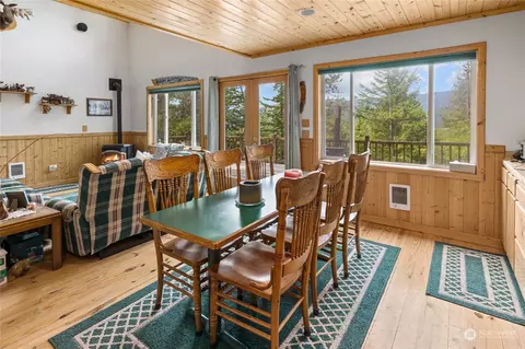 Dining - 281 Highland Loop, Ronald, WA 98940 photo 3 of 4