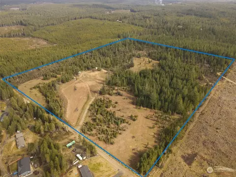 150 E Gault Rd, Union, WA 98592