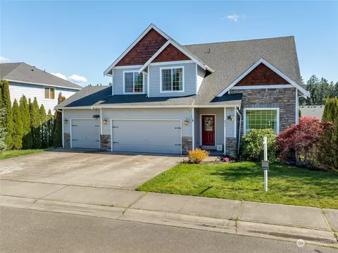 853 Center St W, Eatonville, WA 98328