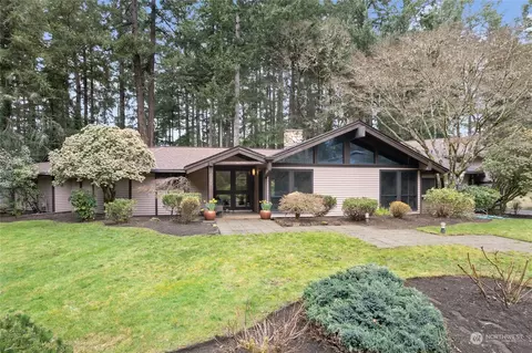 6519 77th St W, Lakewood, WA 98499