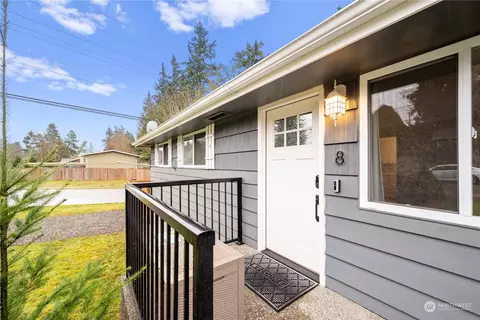 Exterior - 8 234th Pl SW, Bothell, WA 98021 photo 7 of 9