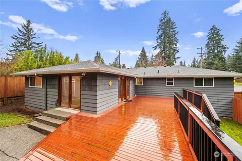Exterior - 8 234th Pl SW, Bothell, WA 98021 photo 5 of 9