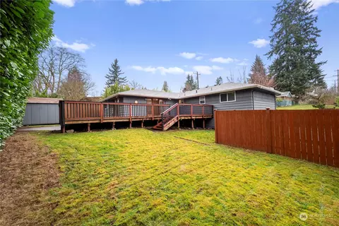 Exterior - 8 234th Pl SW, Bothell, WA 98021 photo 6 of 9