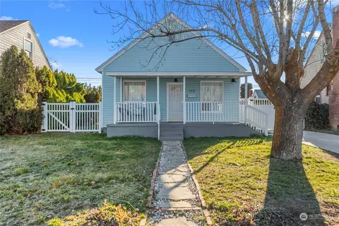 763 Monroe St, Wenatchee, WA 98801