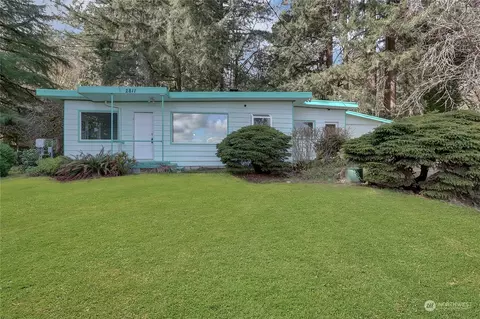 2811 Hicks Lake Ln SE, Lacey, WA 98503