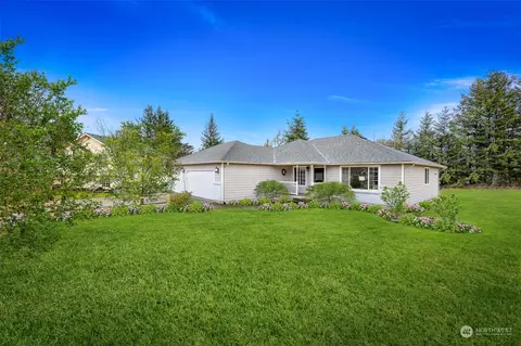 705 W Buena Dr, Lynden, WA 98264