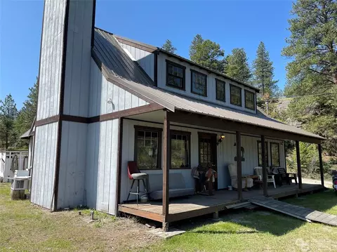 154 Aeneas Valley Rd, Tonasket, WA 98855