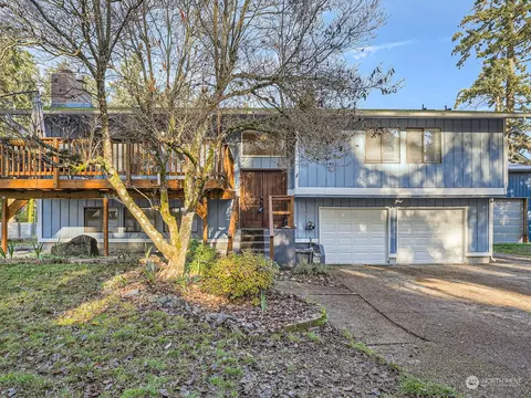 421 Military Rd E, Tacoma, WA 98445