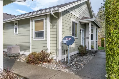 1668 Liberty St #B, Lynden, WA 98264