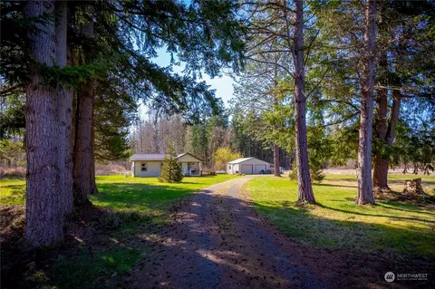 2049 Harmony Rd, Bellingham, WA 98226