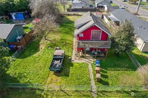 8804 S Thompson Ave, Tacoma, WA 98444
