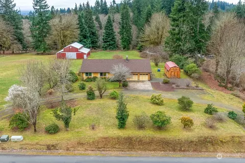 521 Robertson Rd, Longview, WA 98632