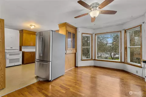 Kitchen - 11013 1st Ave SE, Everett, WA 98208 photo 1 of 4