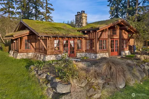 261 Three Meadows Ln, Friday Harbor, WA 98250