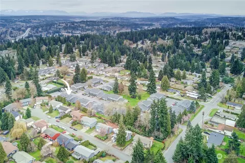 View/Area - 21519 4th Ave W #B24, Bothell, WA 98021 photo 3 of 4