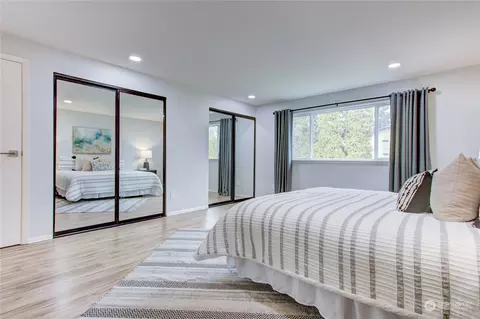 Bedroom - 21519 4th Ave W #B24, Bothell, WA 98021 photo 6 of 6