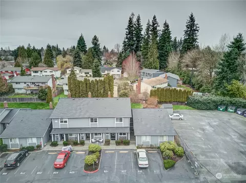 View/Area - 21519 4th Ave W #B24, Bothell, WA 98021 photo 2 of 4