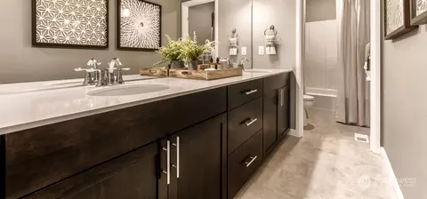 Bath - 20914 42nd Dr SE #140, Bothell, WA 98021 photo 2 of 3