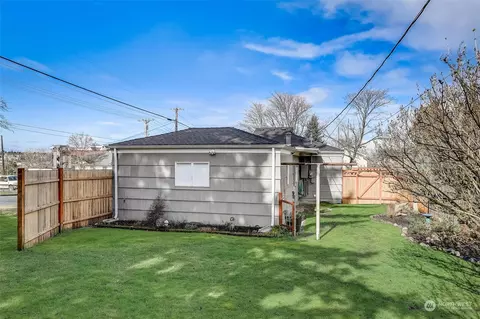 402 E Wright Ave, Tacoma, WA 98404 photo 16