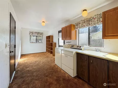 263 Dungeness Mdws, Sequim, WA 98382 photo 19