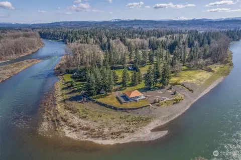 406 Green Water Dr, Toledo, WA 98591