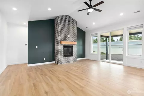 Living - 1110 Night Hawk Way, Everson, WA 98247 photo 3 of 3