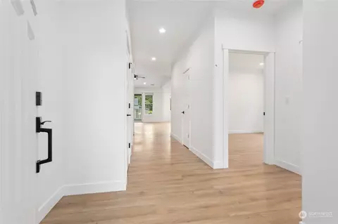 Entry Way - 1110 Night Hawk Way, Everson, WA 98247 photo 1 of 2