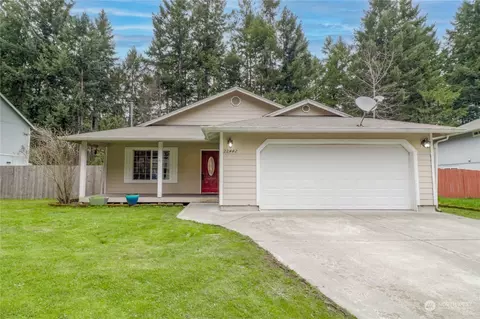 22442 Bluewater Dr SE, Yelm, WA 98597