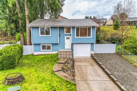 2422 155th Street Ct E, Tacoma, WA 98445