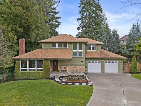 670 Jasmine Pl NW, Issaquah, WA 98027