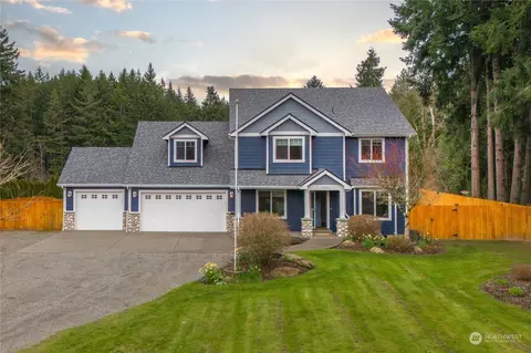 5330 Boston Harbor Rd NE, Olympia, WA 98506