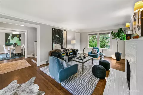 2616 E Interlaken Blvd, Seattle, WA 98112 photo 2