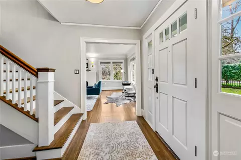 2616 E Interlaken Blvd, Seattle, WA 98112 photo 6